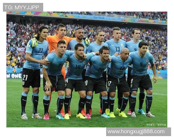 意大利长发足球明星的华丽风采与场上魅力解析