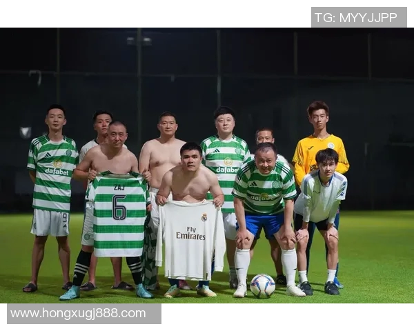 足球明星的运动魅力与职业生涯探索：从绿茵场到生活舞台的全景分析